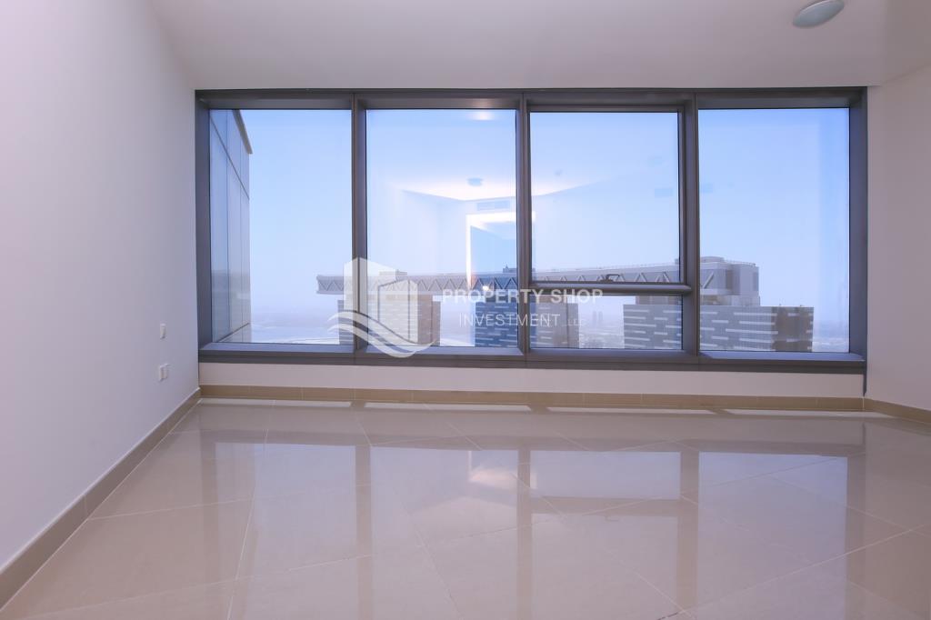 High Floor 1BR Apt | Sea View | Available for SALE